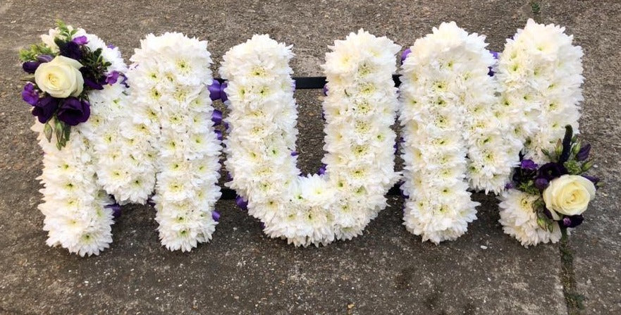 Mum Lettering